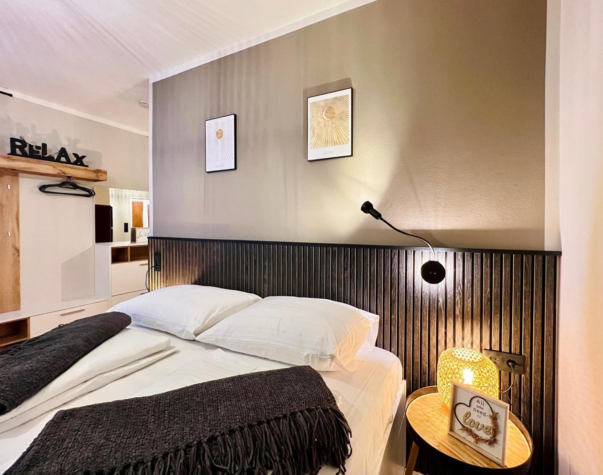Bamo Studio - City Living Arkaden Apartment Klagenfurt am Woerthersee Ngoại thất bức ảnh